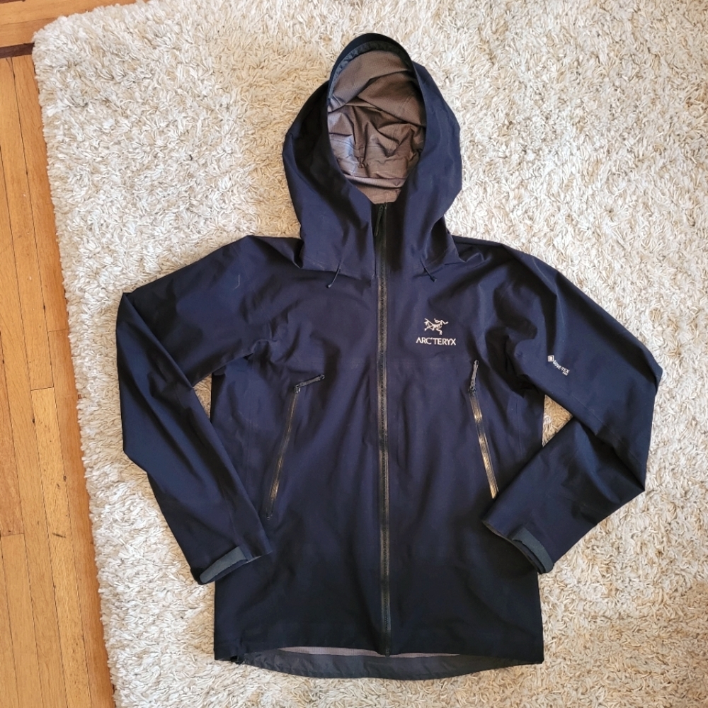 Arc'teryx Beta LT gore-tex jacket, men's small, black